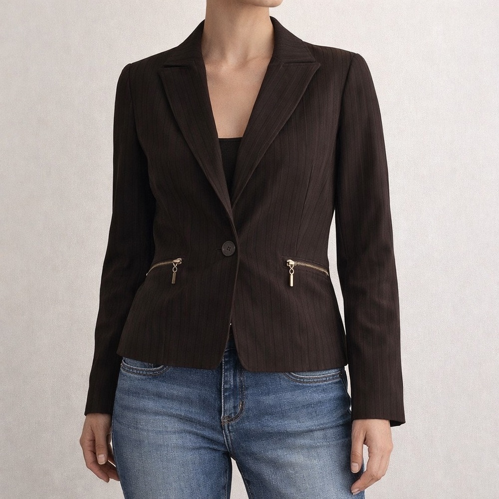 NWT women’s Vintage Rampage black blazer sz large